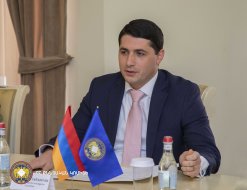 Քննչական կոմիտեի նախագահն ընդունել է «Եվրոջասթ» գործակալության նախագահին (լուսանկարներ)