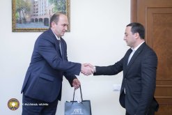 ՀՀ քննչական կոմիտեի նախագահի հրամանով պարգևատրվել են «Դատաբժշկական գիտագործնական կենտրոն» ՊՈԱԿ-ի մի շարք աշխատակիցներ (լուսանկարներ)