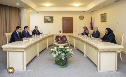 Argishti Kyaramyan Received the Ambassador Extraordinary and Plenipotentiary of Iran to Armenia Abbas Badakhshan Zohuri (photos)